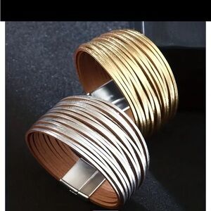 Multilayer Leather Magnetic Bracelet Personality Hand Jewelry For Women